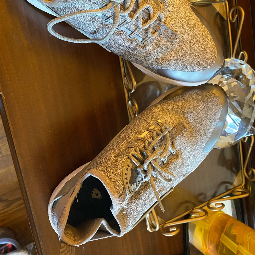 Women’s Grey Nike Huaraches